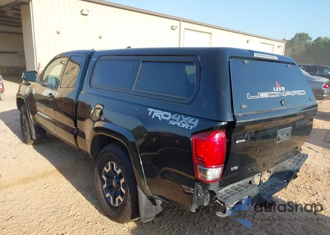 2017 Toyota Tacoma Trd Sport z USA, uszkodzony, nr VIN 5TFSZ5AN3HX076191